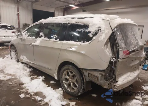 2020 Chrysler Pacifica Limited from USA, damaged, VIN 2C4RC1GG4LR258748